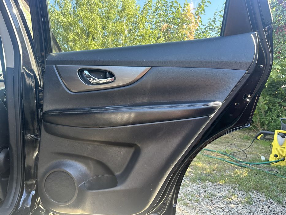 Авто Nissan  Rogue .Терміново.