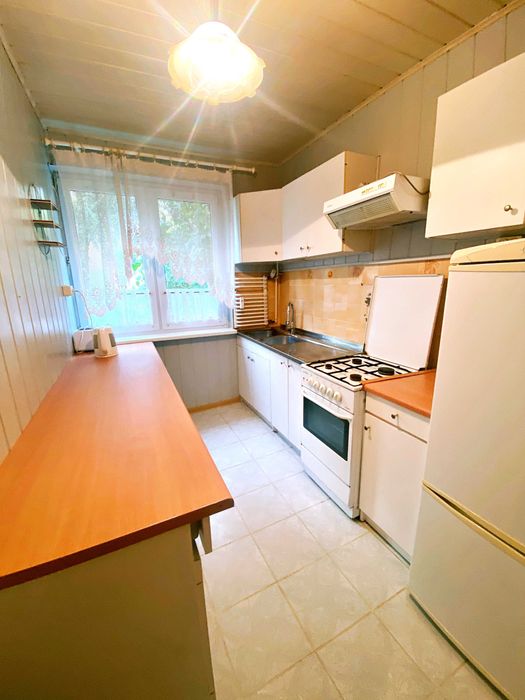 3 pok z osobną kuchnią i balkonem! Zawadzkiego