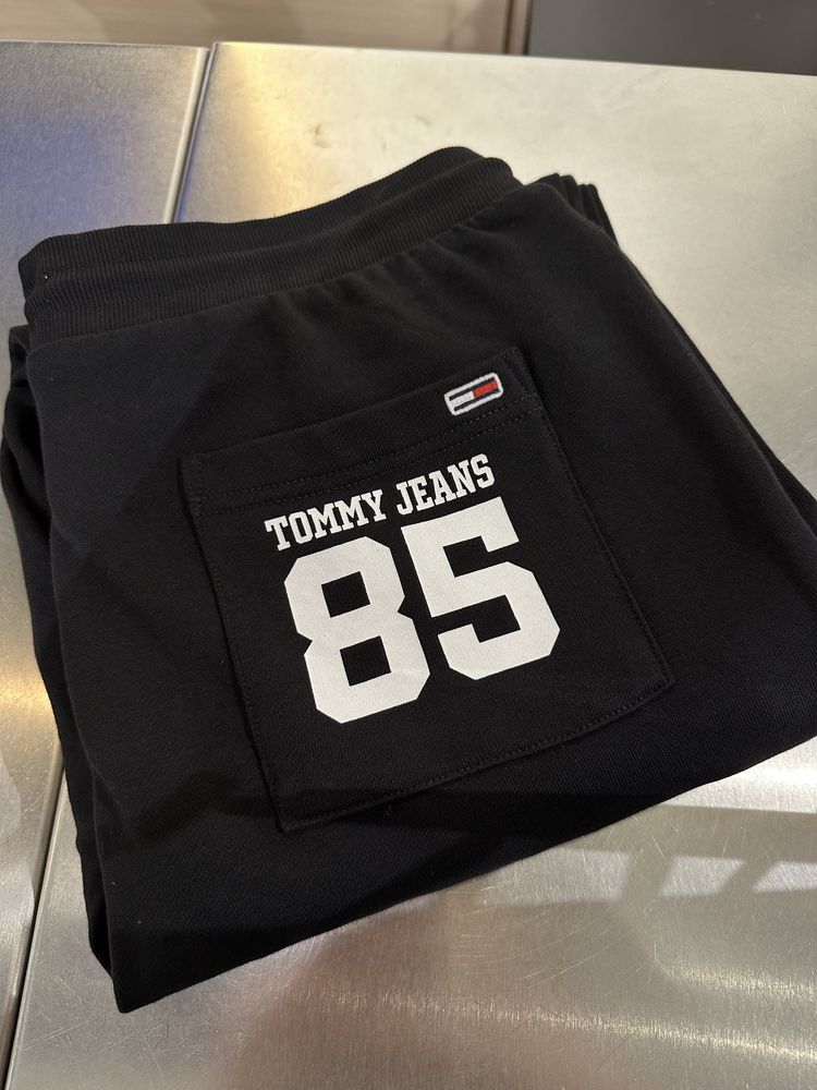Tommy Hilfiger jeans spodnie dresowe męskie S 36 czarne dres