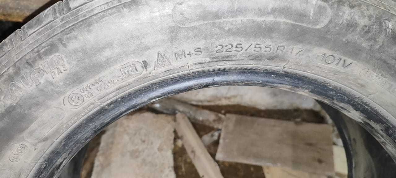 Шины резина колеса покрышки Michelin 225/55 R17. 2 шт. Зима.