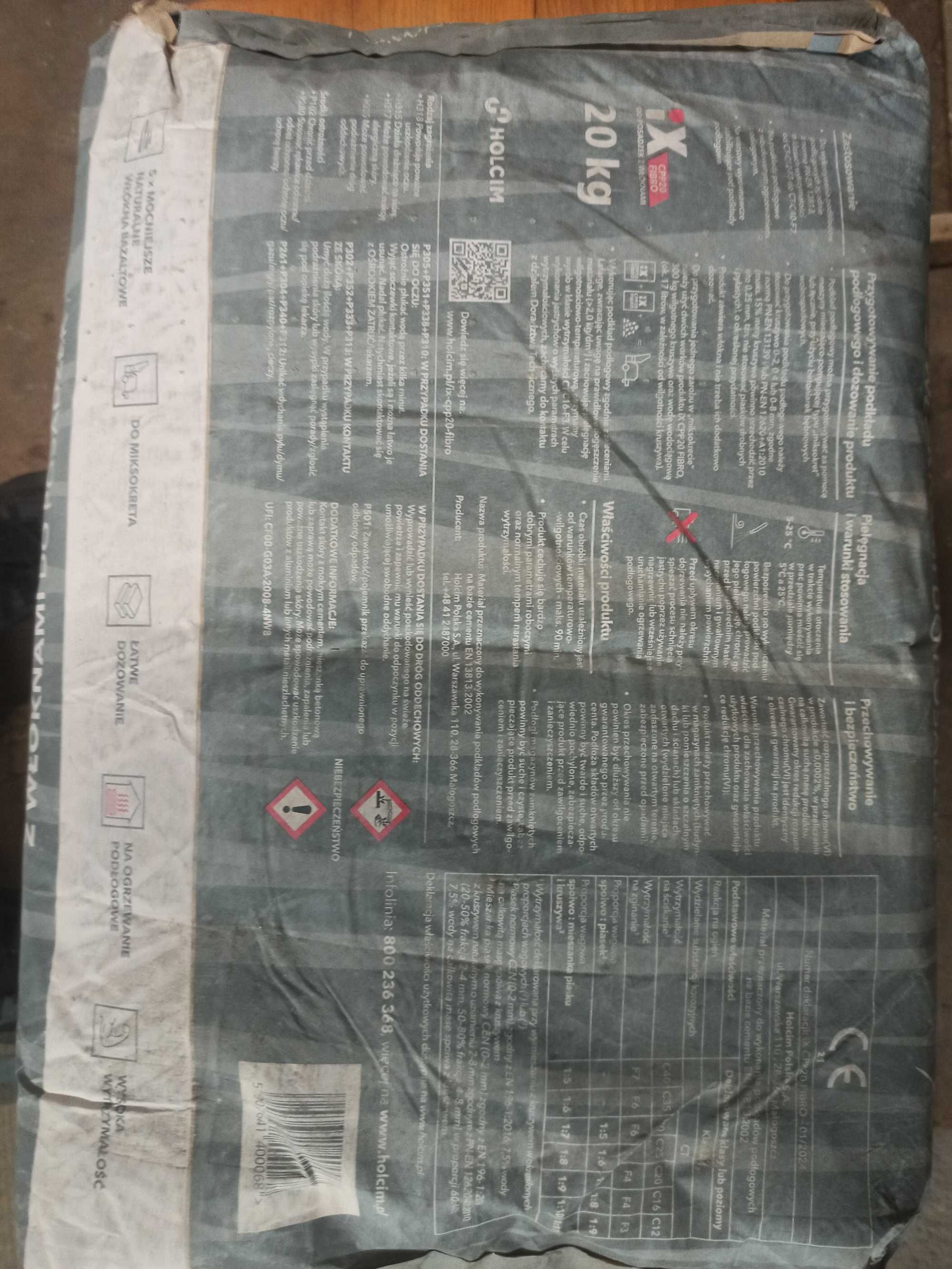 Zaprawa Cementowa DO POSADZEK 24 worki