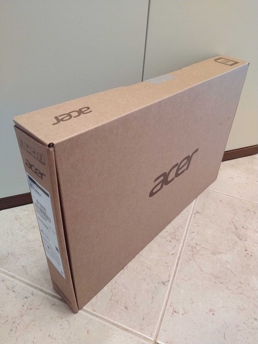 Novo, selado, Intel Core i7-13620H / RAM DDR5 de 16GB / Disco de 1TB