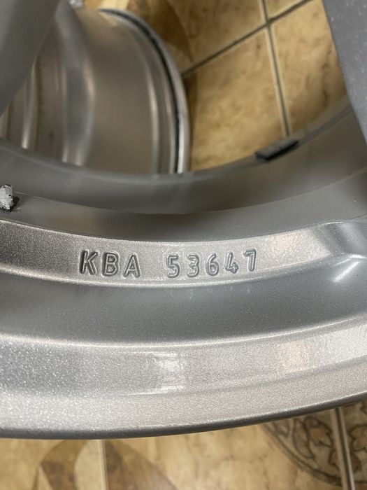 Диски R17 , 5/112 , ET52 , 7.5J*17H2 , KBA53647