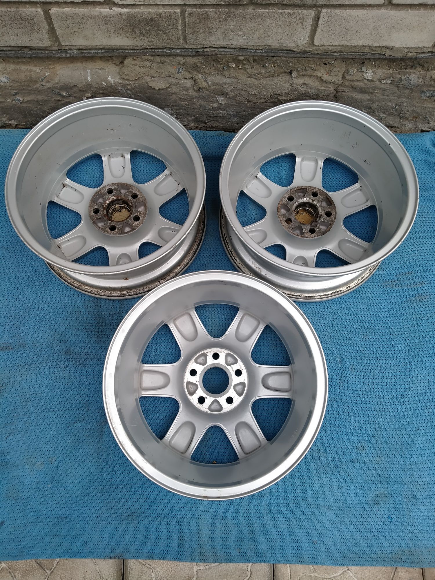 Диски R15 5*100 Три диски Audi A3 A2 Golf 4 Bora Polo Skoda