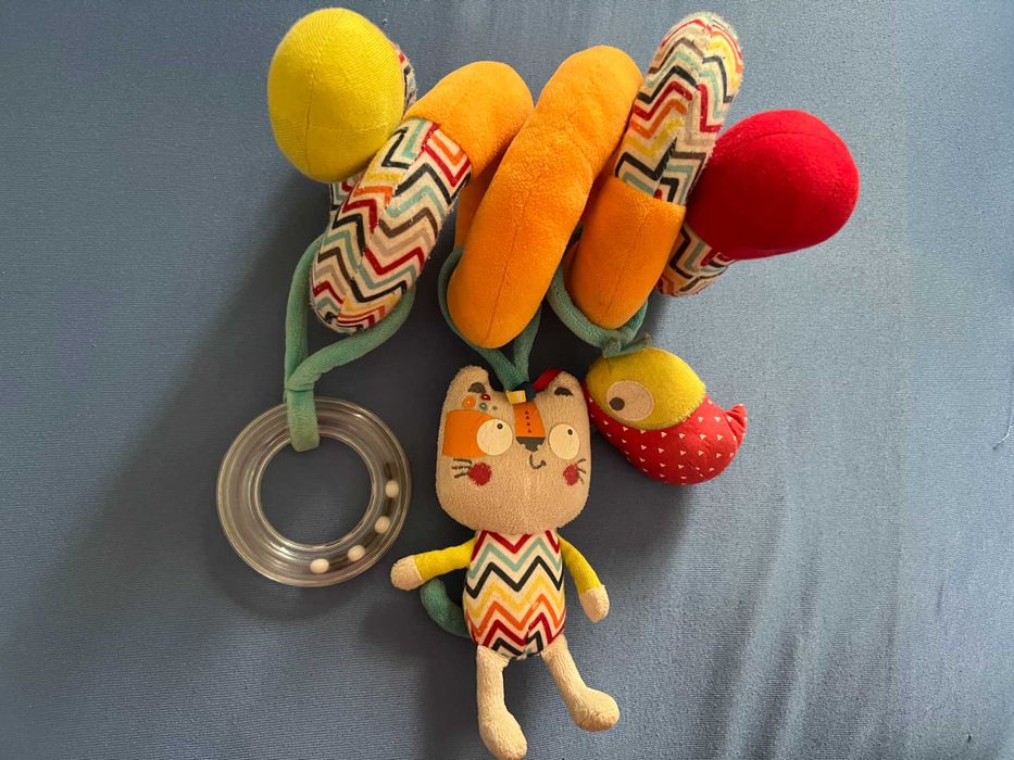 Brinquedo carrinho bebé Tuc Tuc