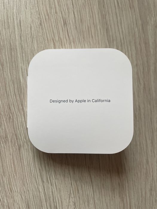 Бездротова зарядка iPhone MagSafe Charger