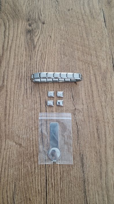 Bransoletka modułowa + charmsy+ przyżąd (napis Nomination)