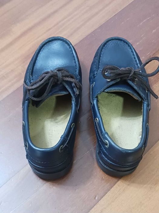 Sapato de vela para menino - T31