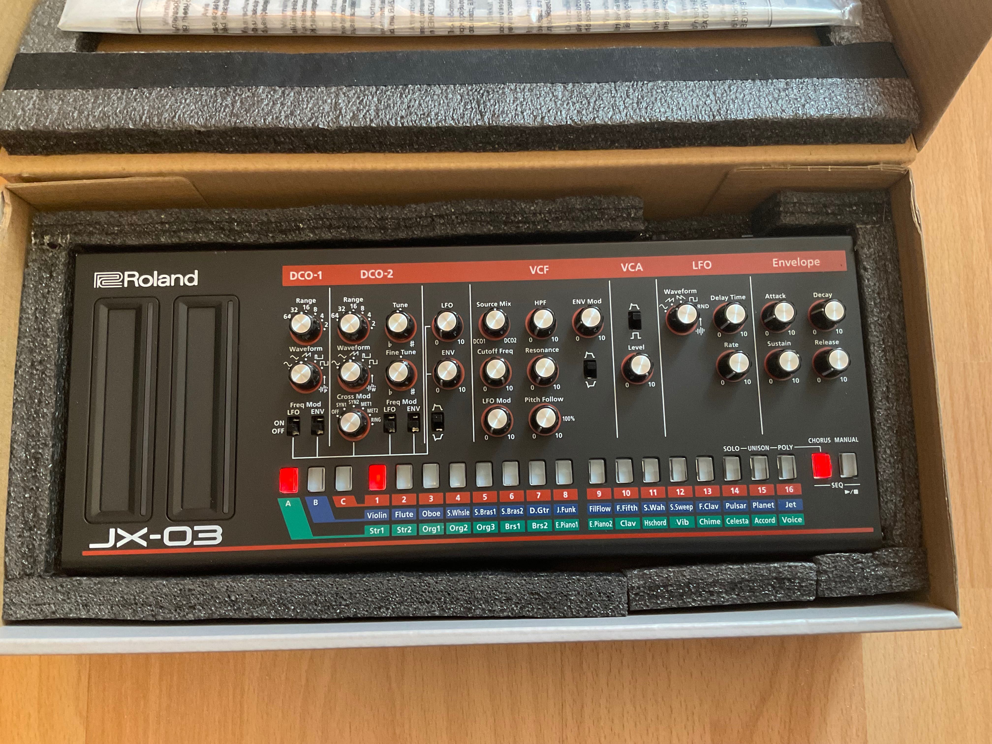 Roland JX - 03 Boutique syntezator replika JX-3P