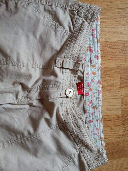 Beżowe spodnie 3/4 rozmiar L, dużo kieszeni