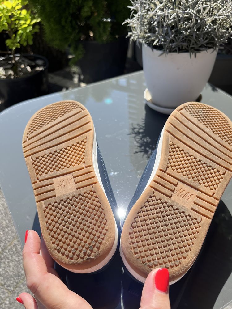 Buty sneakersy chłopięce H&M rozmiar 32