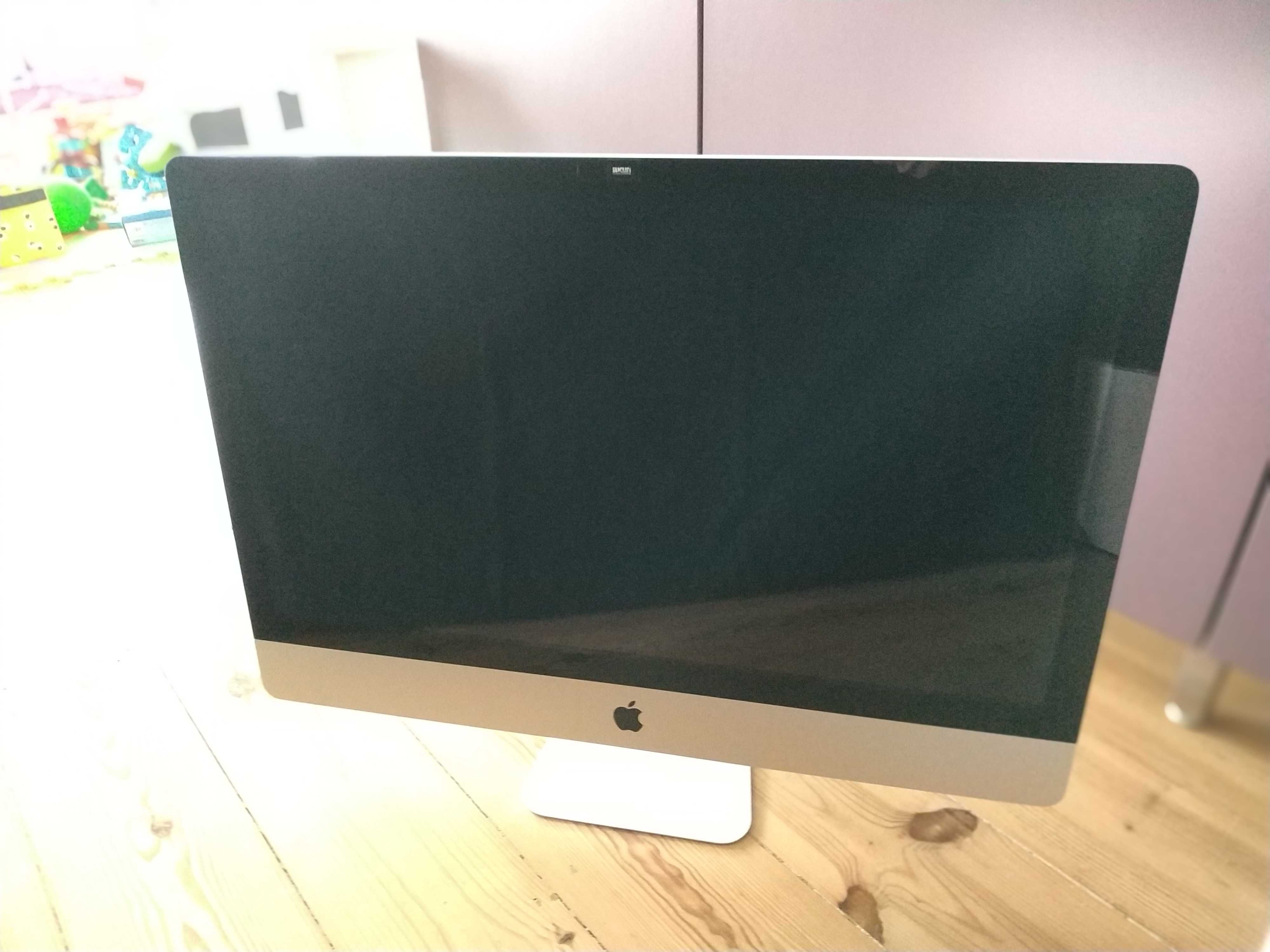 iMac 27" (late 2009) 16GB RAM 250GB Disco