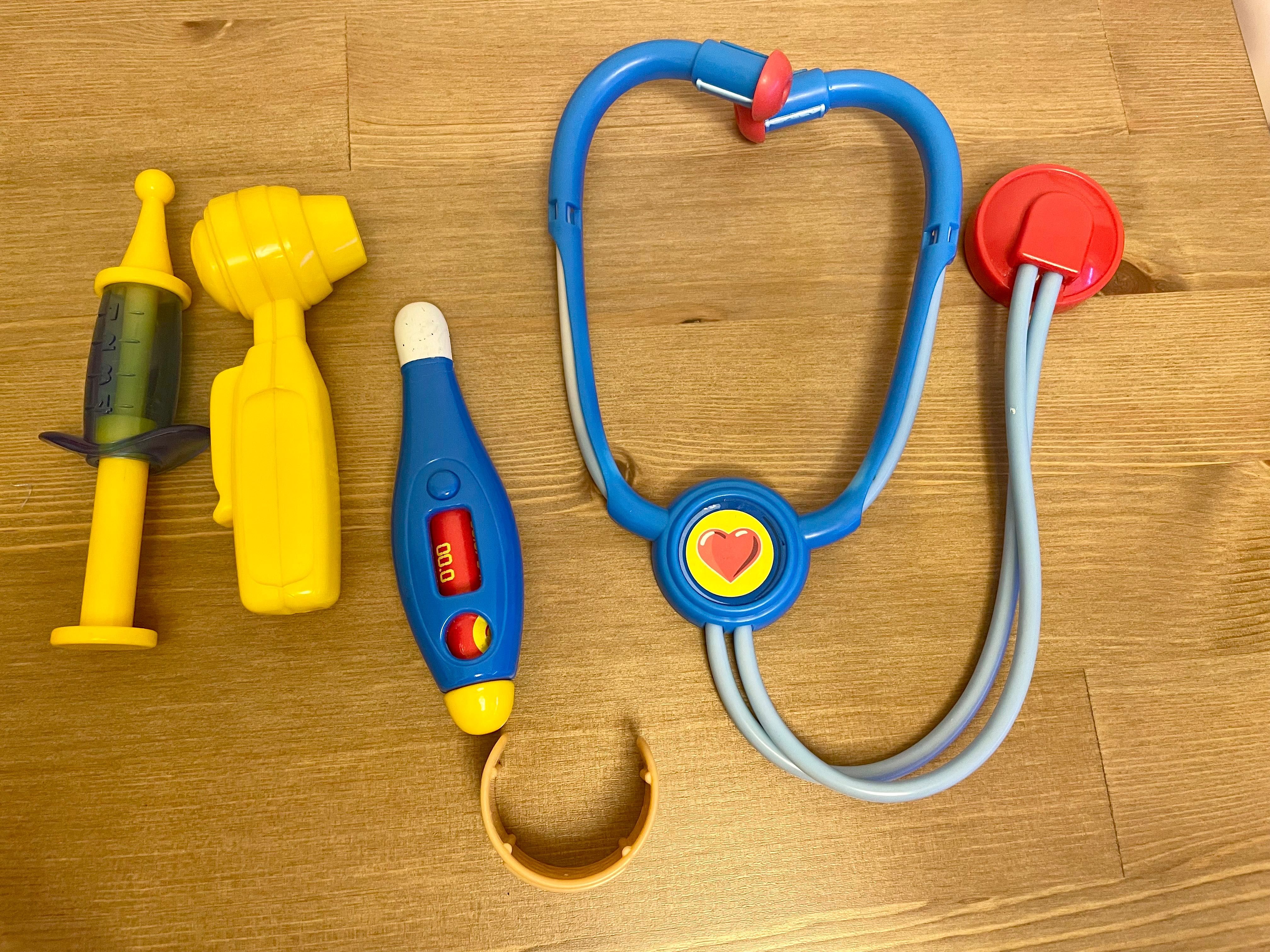 Fisher Price zestaw mały doktor