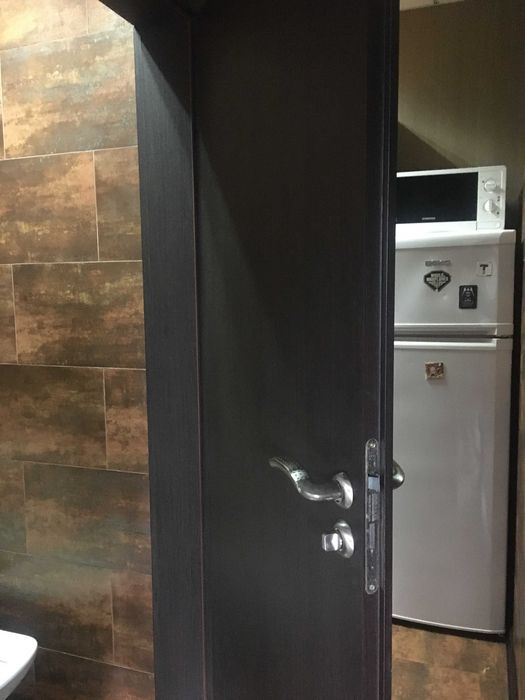 Офис на 2 этаже. Бизнес Центр. Французский б-р / пер Азарова