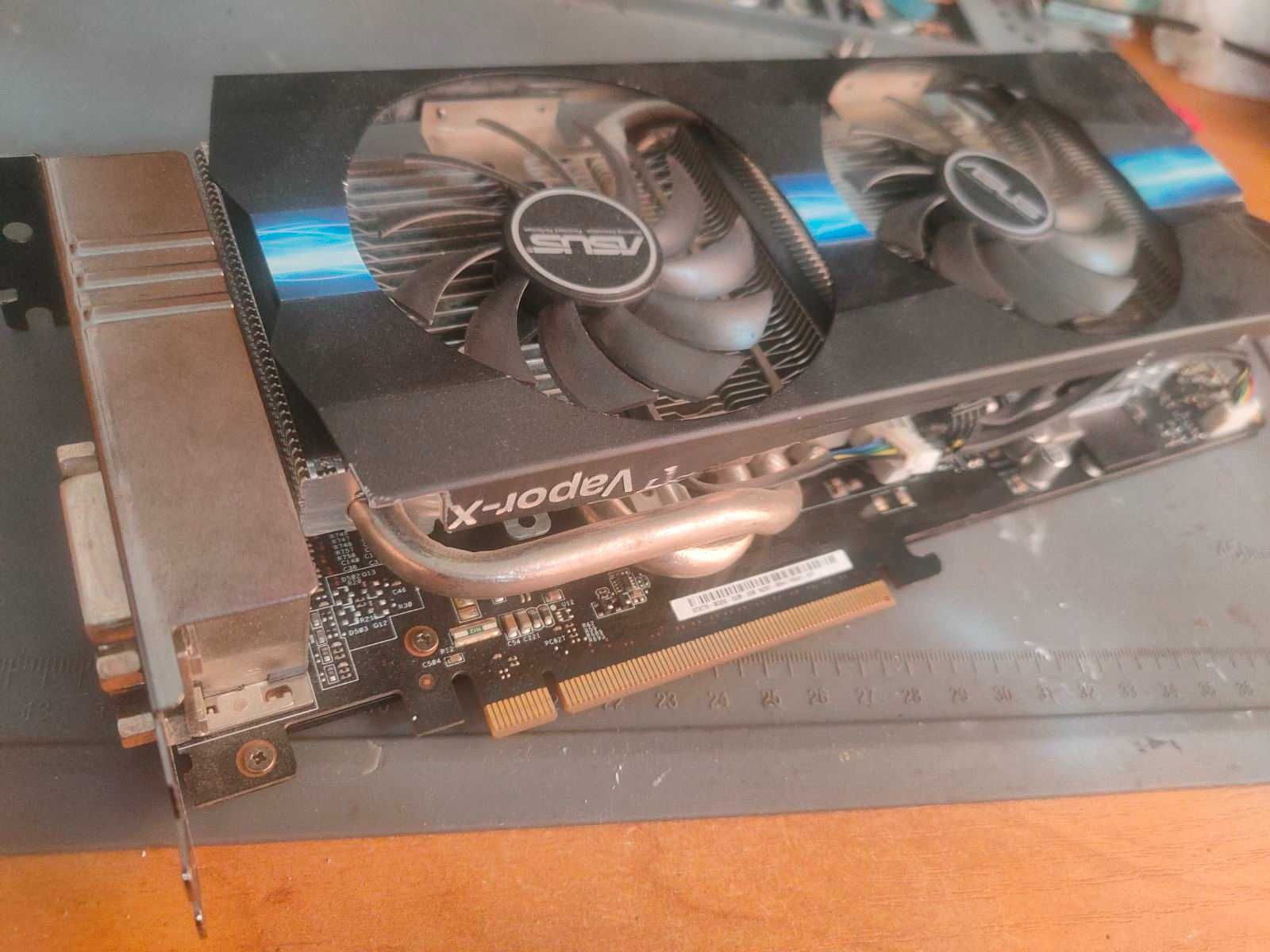 Відеокарта Asus GTX 770 gddr5 2GB (GTX770-DC2OC-2GD5) бу.