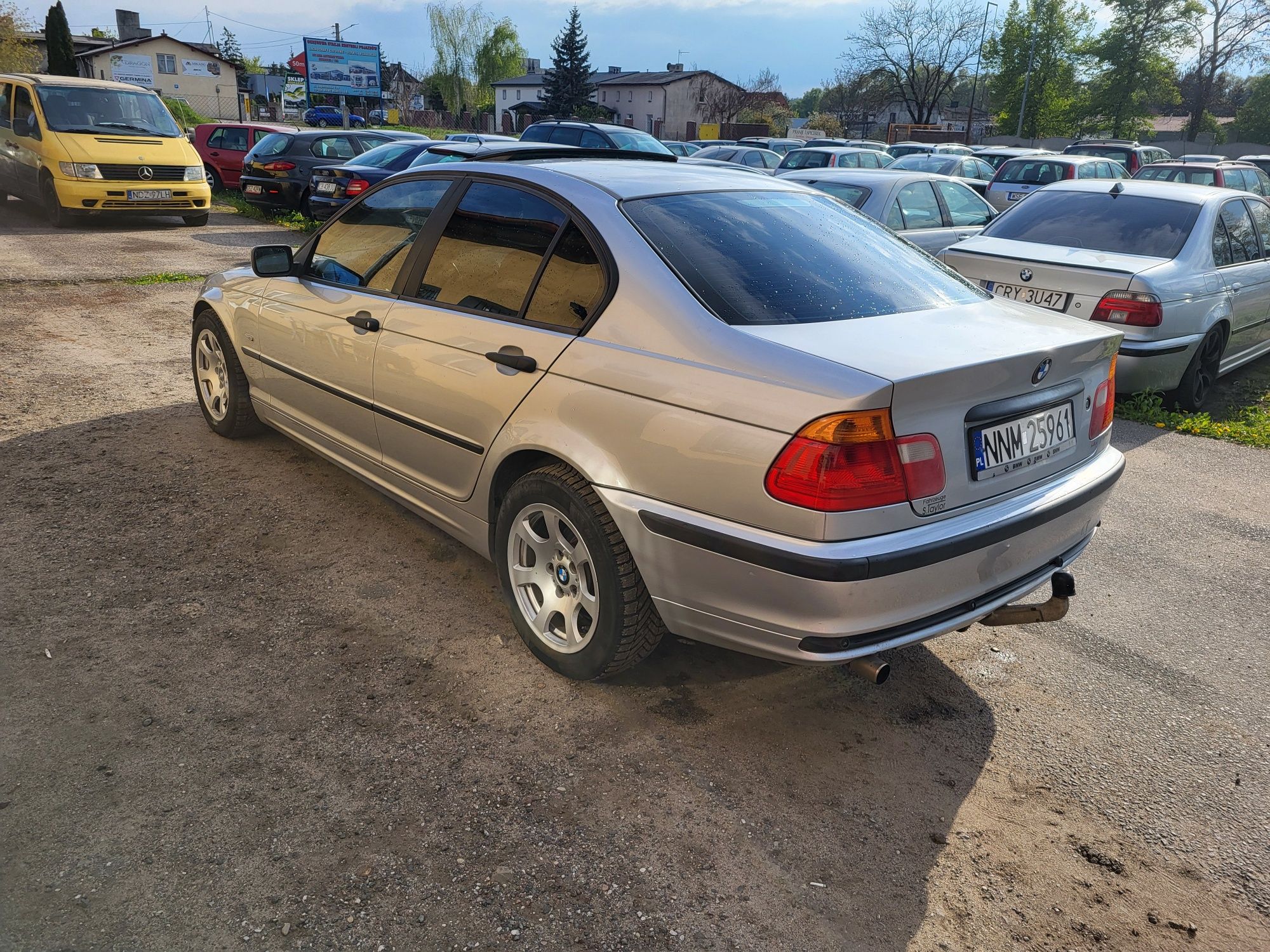 Sprzedam bmw e46 318i gaz 2000r ładna dlugie oplaty