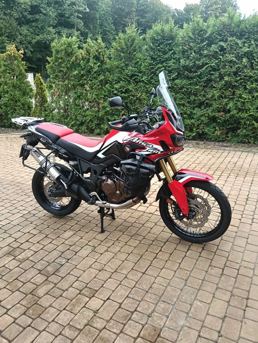 Honda CRF 1000 L Africa Twin manual 2017