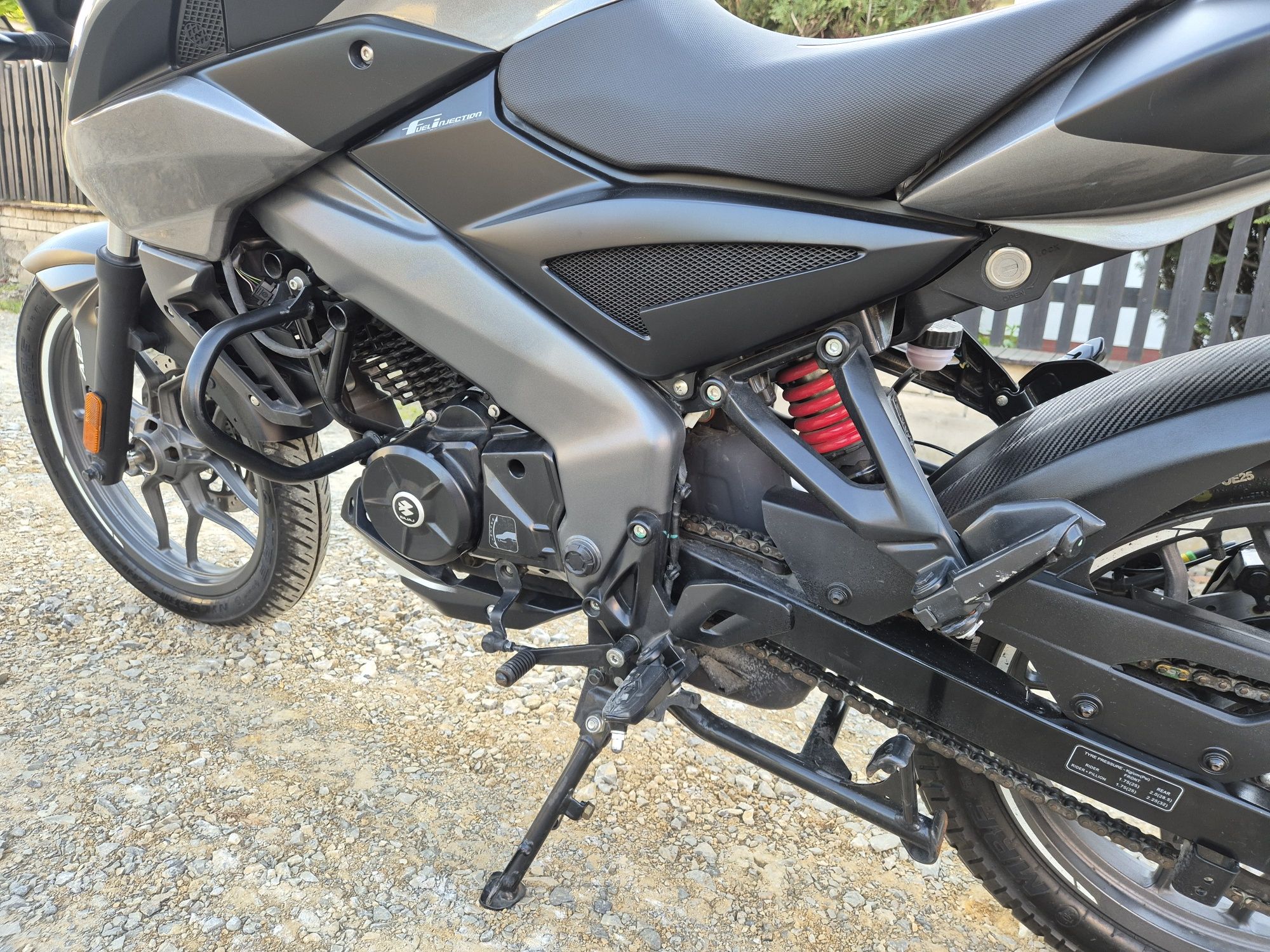 Bajaj Pulsar NS 125 JAK NOWY! Kat.B *2300km przebiegu!