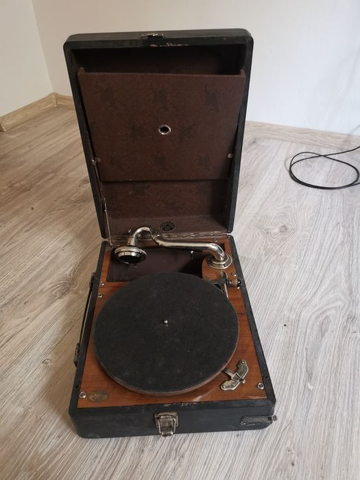 Gramofon patefon walizkowy B. Rudzki zabytek antyk