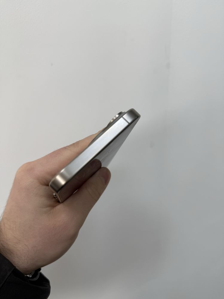 Iphone 15 Pro Max 256 gb фіз сім natural