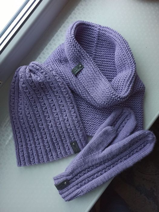 Набір новий шапка на обʼєм 55-56 см, снуд та рукавички