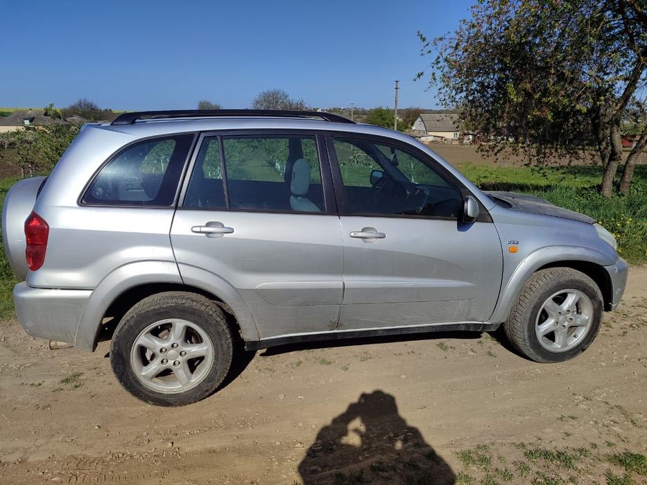 Продам Тойоту Рав 4