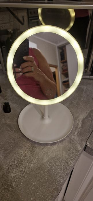 Lustro ledowe kosmetyczne