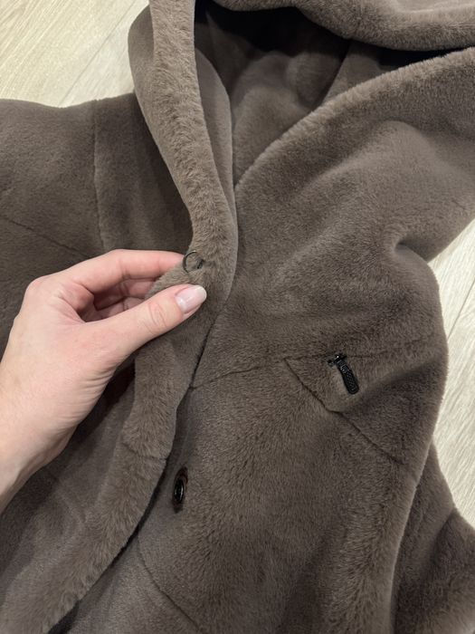 Коричнева еко-шубка