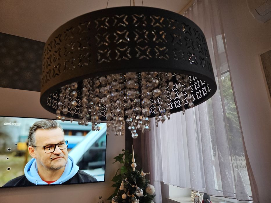 Sprzedam lampę wiszącą czarną