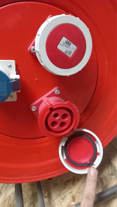 Подовжувач на котушці, удлинитель промисловий 380