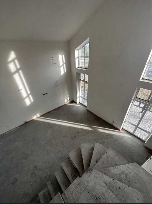 Без % Продаж будинку КТ «Міжріччя» 145 м2.