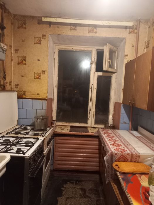 Здам кімнату в комунальній квартирі