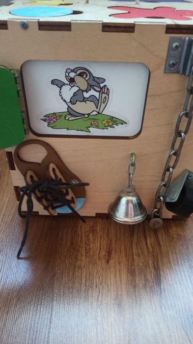 Бізікуб дитячий 20х20