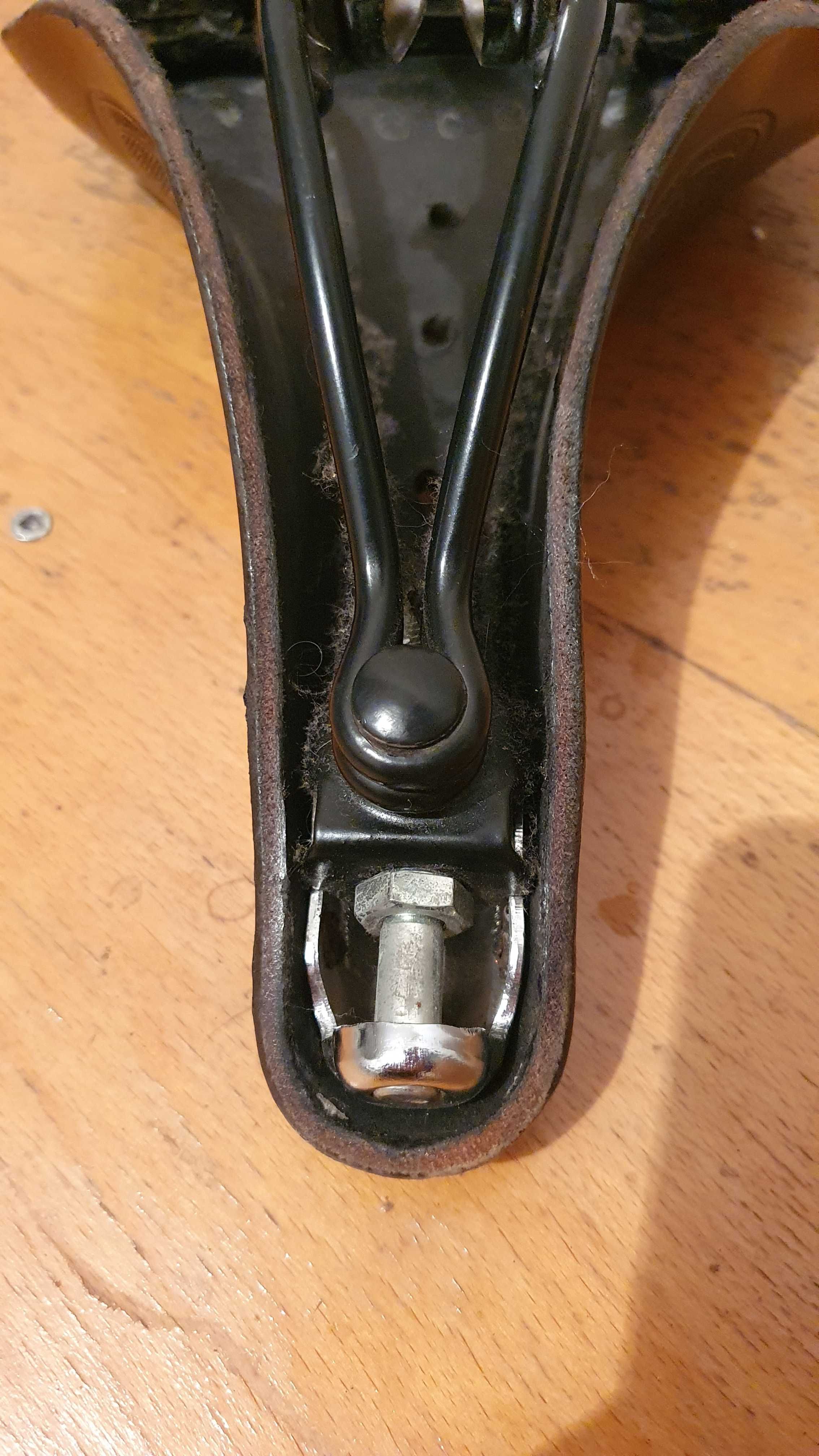 siodełko rowerowe Brooks B66