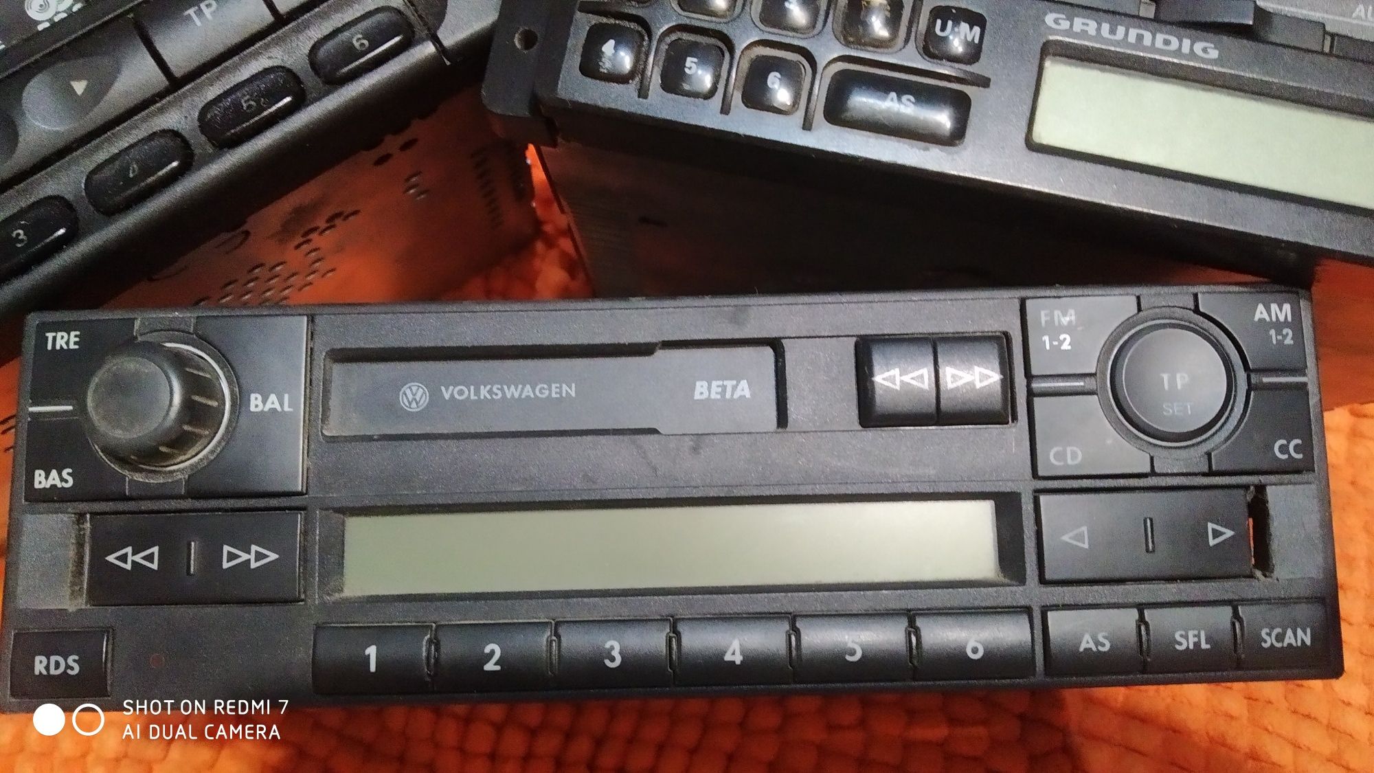 Sprzedam radio z kodem
