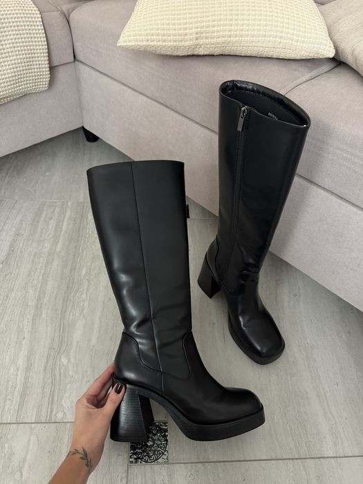 Продам чоботи від Bershka , розмір 39