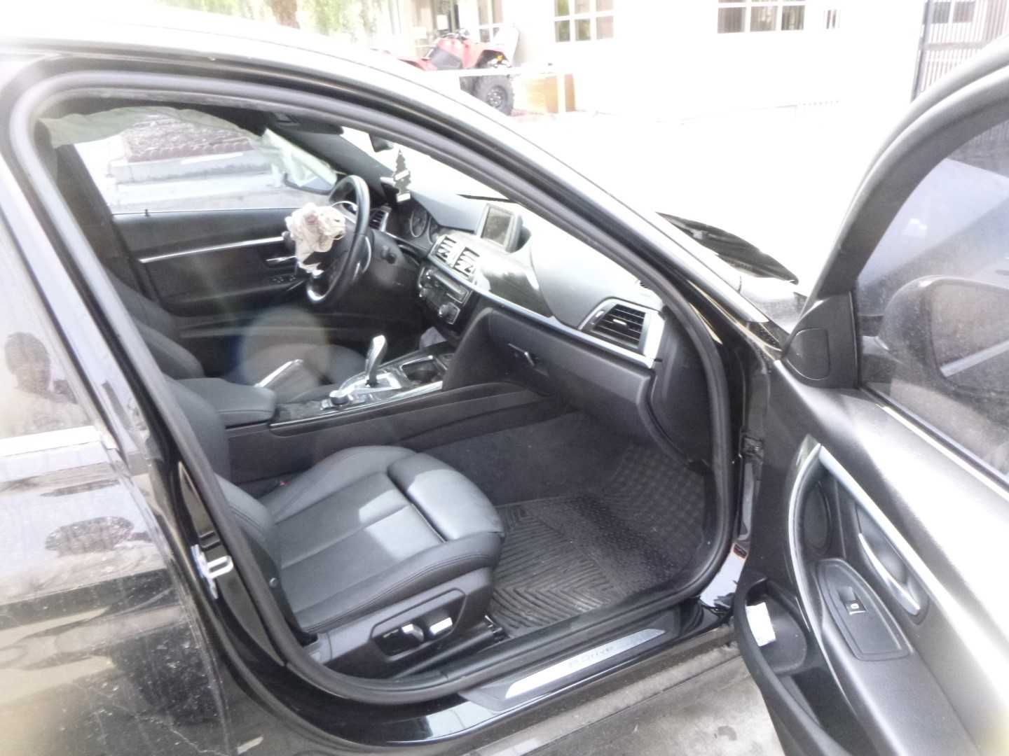 Розборка BMW F30 салон четверть бампер двері лонжерон диск колісний