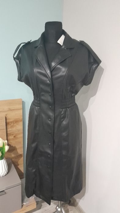 Sukienka z ekoskóry, Reserved, rozmiar S
