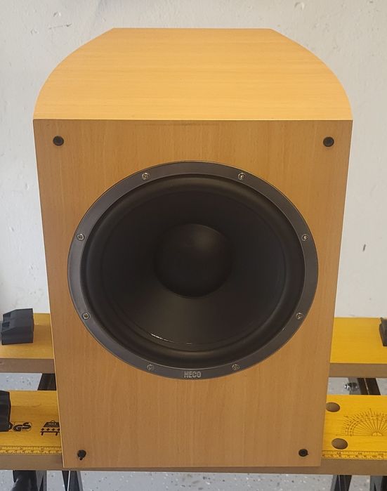 Subwoofer aktywny Heco Victa 25A