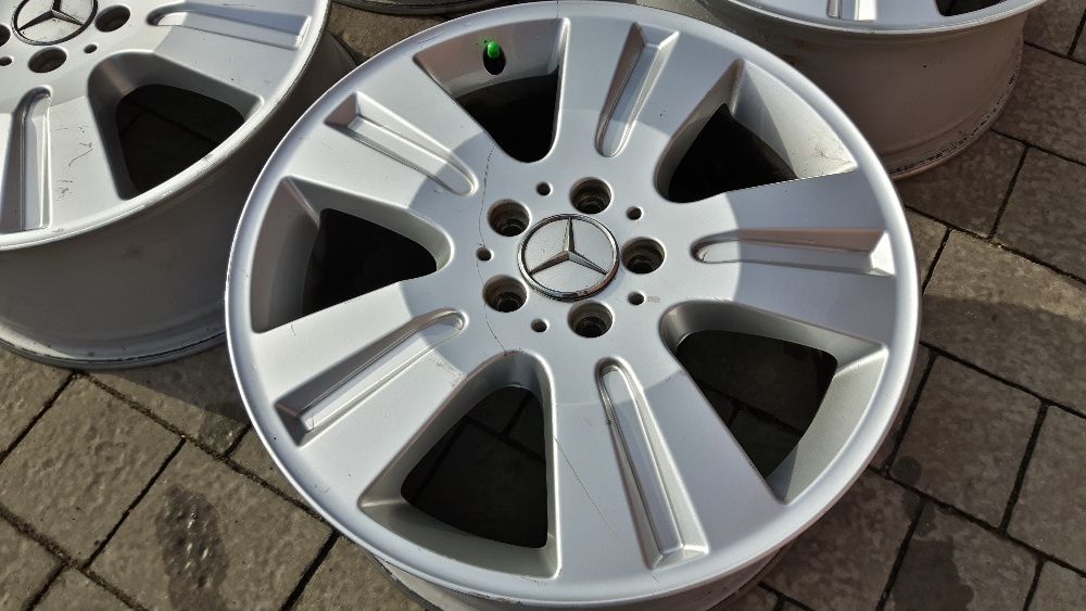 Felgi 18'' Aluminiowe Mercedes ML GL ORYGINAŁ 8J18 ET-60