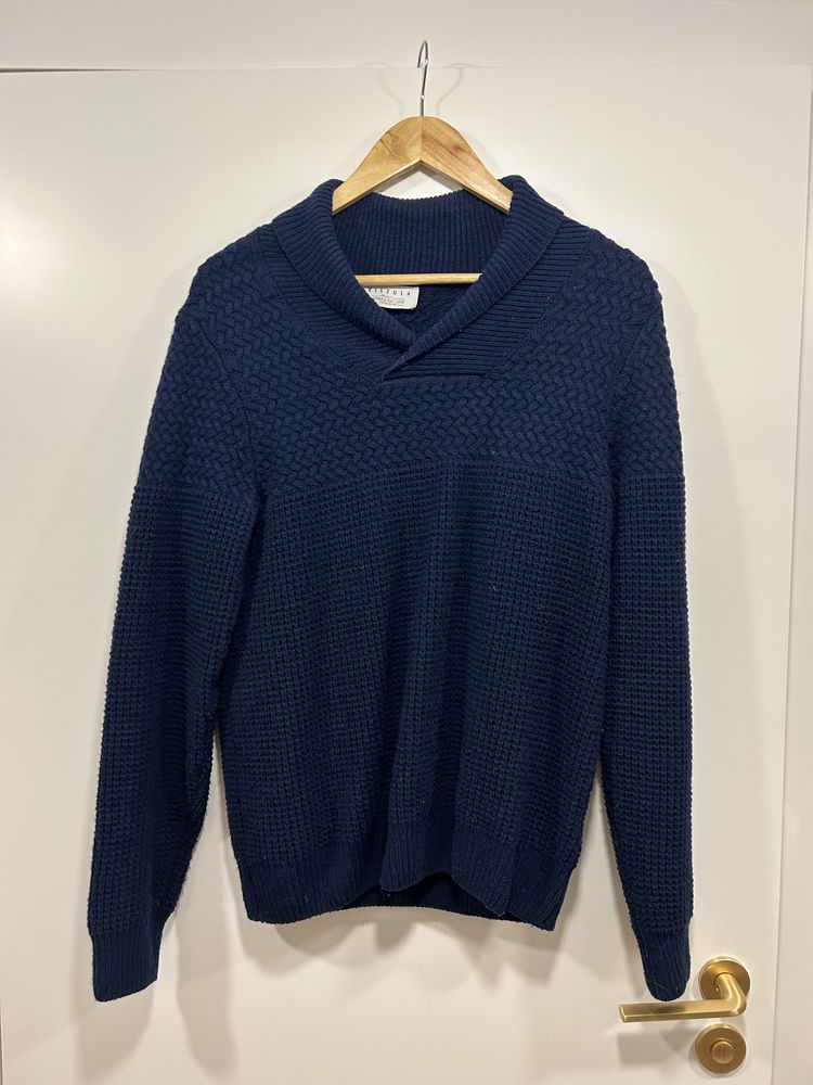 Granatowy męski sweter