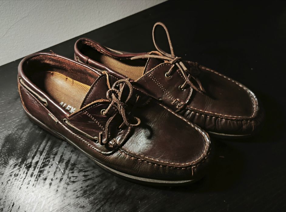 Mocasines sapatos de vela pele natural Alex
N 44.5
Marca Alex excelent