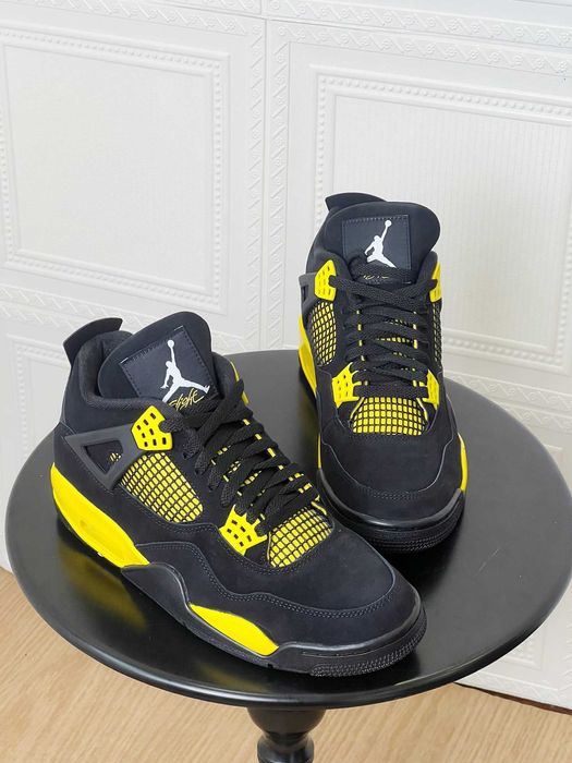Buty Trampki Jordan 4 Retro Thunder_R.40
