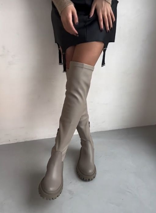 Шкіряні чоботи ботфорти осінь зима