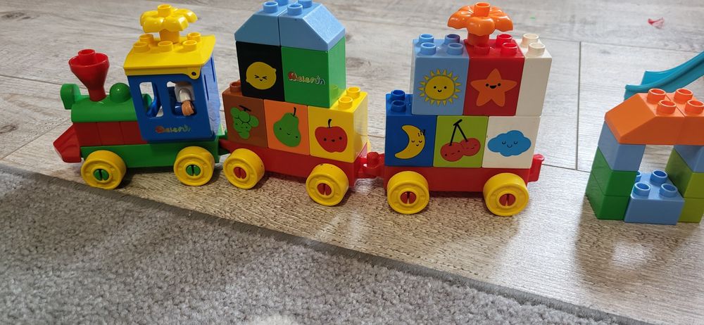 Zestaw klocków lego duplo