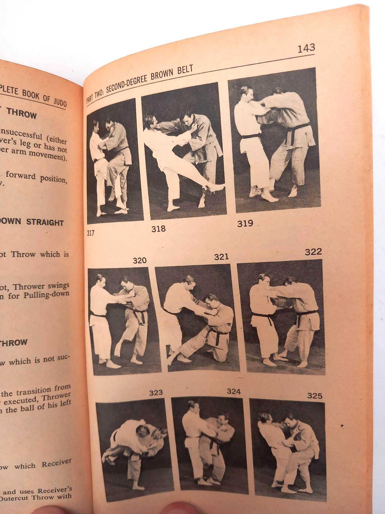 The complete book of Judo, de Bruce Tegners