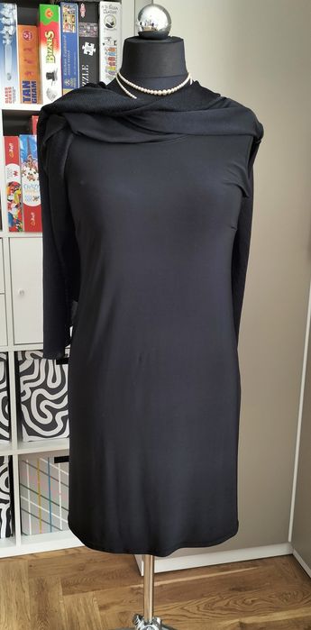 Czarna sukienka z połyskiem luźna plus size impreza wieczorowa 42 44