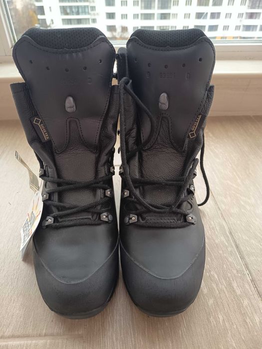 Німецьке взуття Haix Commander