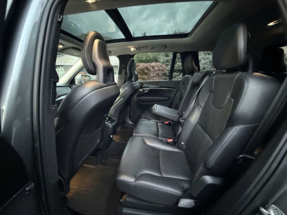 Volvo XC90 T6 Momentum      2018