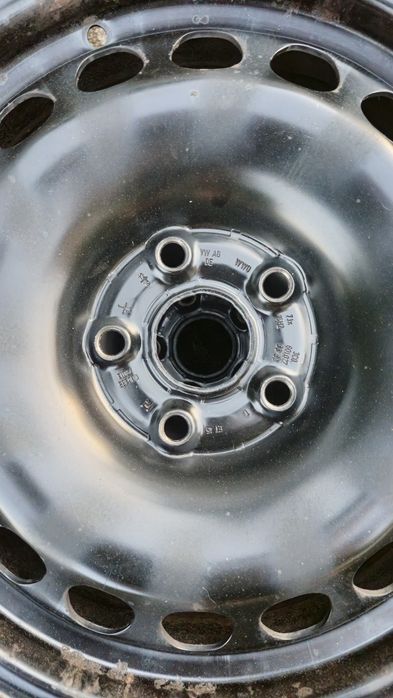 Skoda, VW  seat r16 5x112